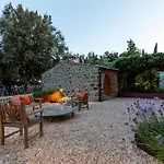 Domus Eleiva Relais * Суверето
